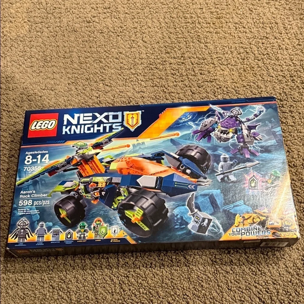 Lego nexo knights set 70355 Aaron’s rock climber 598 pieces new in sealed box